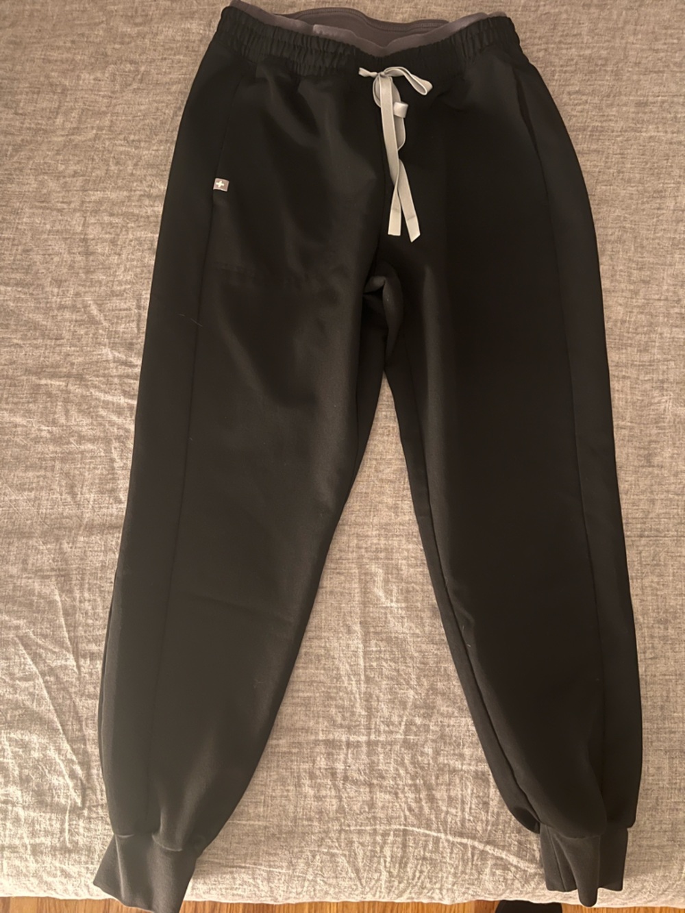 Figs Women’s Black Slim Jogger Pants